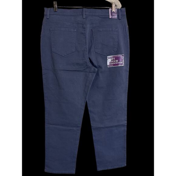 Gloria Vanderbilt Amanda Women’s Original Slimming Jeans Tapered Size 16 Short - Picture 11 of 13